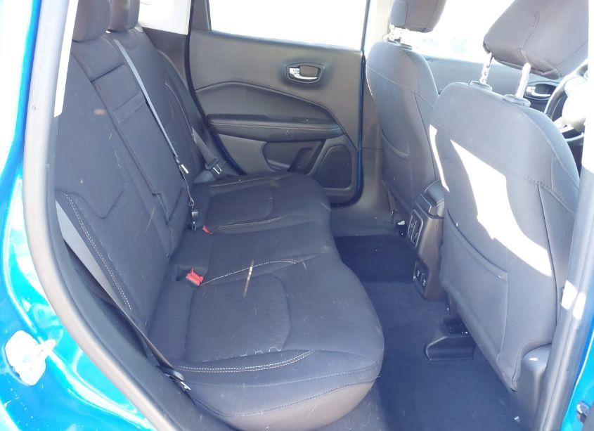 Photo 8 of 2018 Jeep Compass SPORT 4X4 (VIN 3C4NJDAB3JT440776)