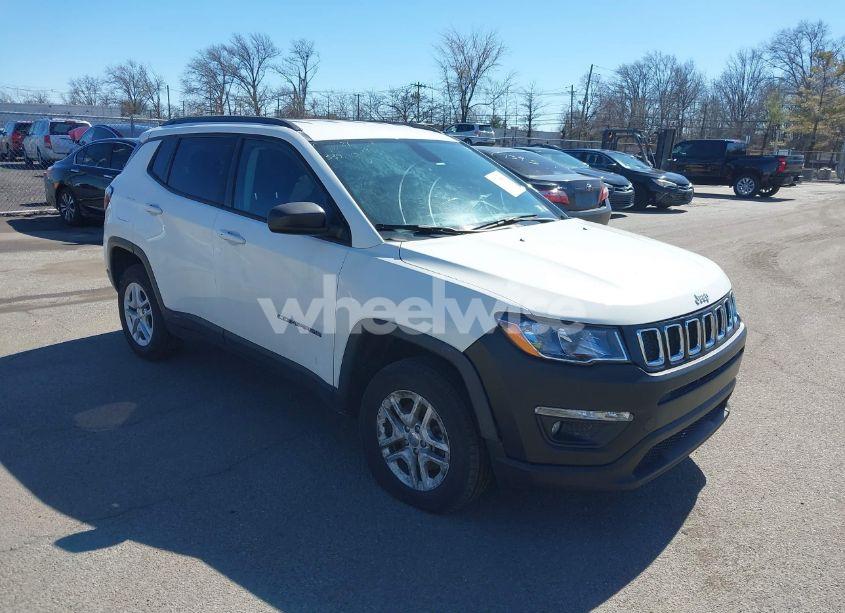 Photo 6 of 2018 Jeep Compass SPORT 4X4 (VIN 3C4NJDAB4JT339147)