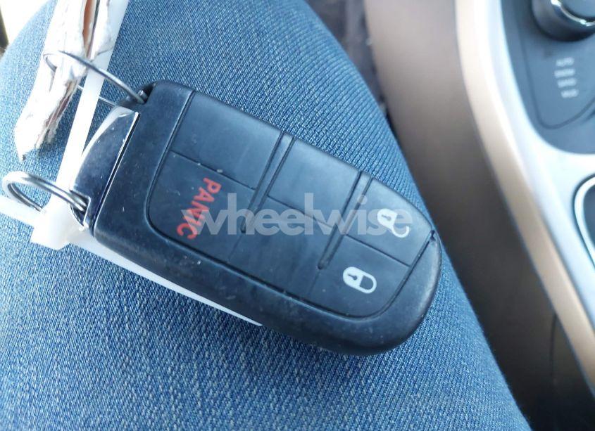 Photo 11 of 2019 Jeep Compass SPORT 4X4 (VIN 3C4NJDAB4KT702998)