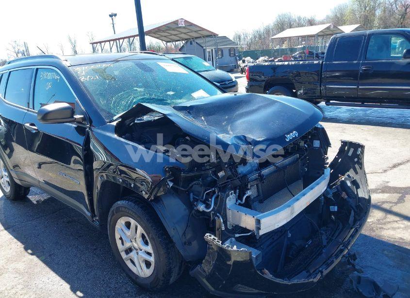 Photo 19 of 2019 Jeep Compass SPORT 4X4 (VIN 3C4NJDAB4KT702998)