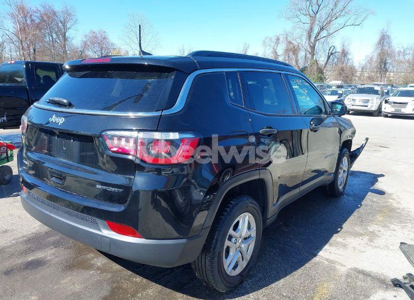 Photo 4 of 2019 Jeep Compass SPORT 4X4 (VIN 3C4NJDAB4KT702998)
