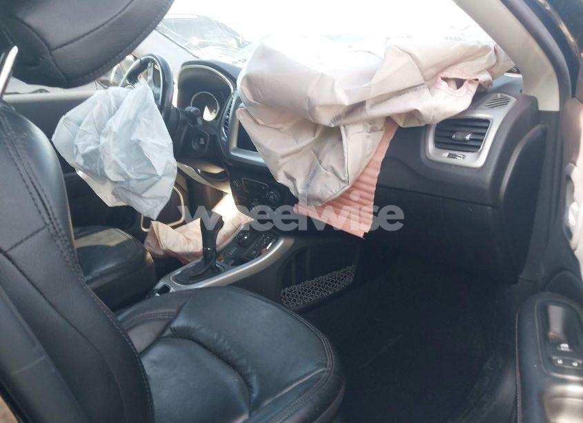 Photo 5 of 2020 Jeep Compass NORTH EDITION 4X4 (VIN 3C4NJDAB4LT204530)