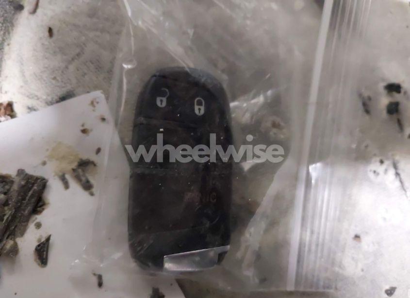 Photo 11 of 2019 Jeep Compass SPORT 4X4 (VIN 3C4NJDAB5KT713136)