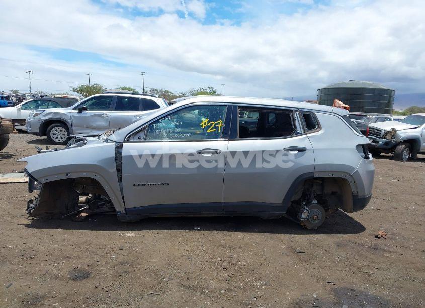 Photo 13 of 2022 Jeep Compass SPORT 4X4 (VIN 3C4NJDAB5NT205608)