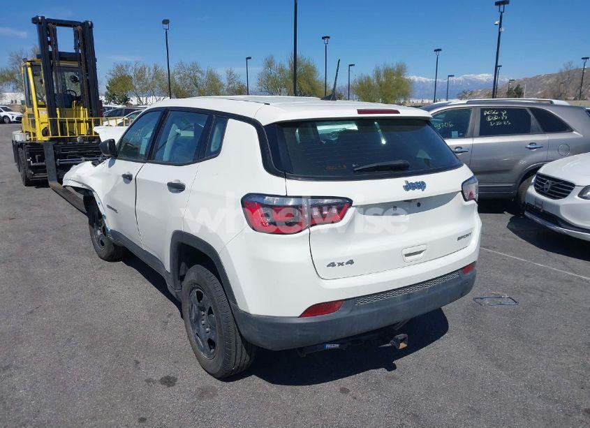 Photo 3 of 2019 Jeep Compass SPORT 4X4 (VIN 3C4NJDAB6KT696248)