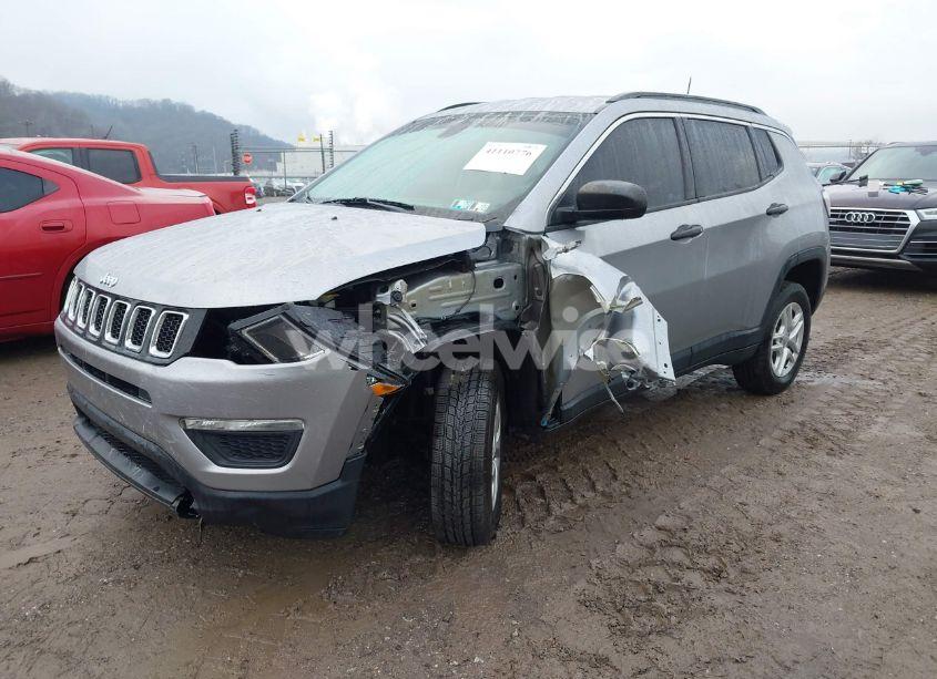 Photo 6 of 2019 Jeep Compass SPORT 4X4 (VIN 3C4NJDAB6KT781168)