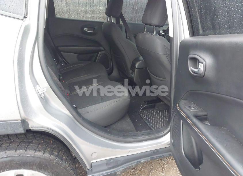 Photo 8 of 2019 Jeep Compass SPORT 4X4 (VIN 3C4NJDAB6KT781168)