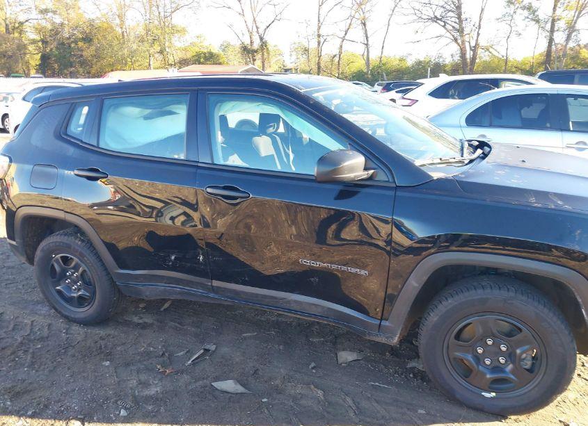 Photo 6 of 2021 Jeep Compass SPORT 4X4 (VIN 3C4NJDAB6MT591826)