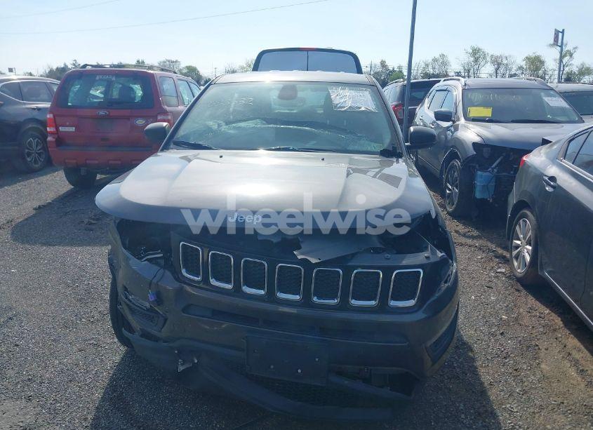 Photo 12 of 2018 Jeep Compass SPORT 4X4 (VIN 3C4NJDAB7JT481279)