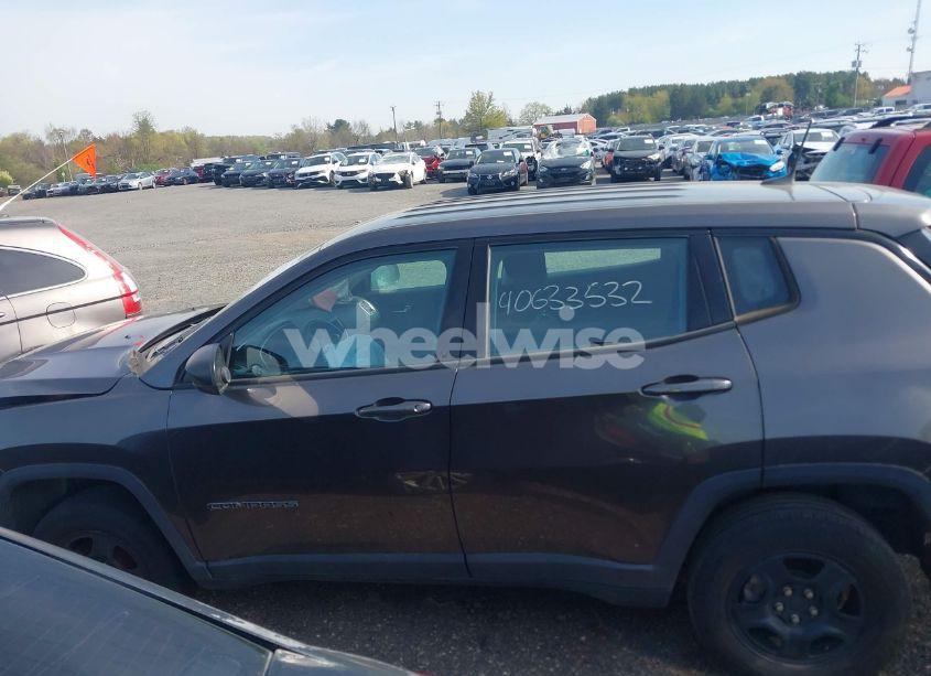 Photo 14 of 2018 Jeep Compass SPORT 4X4 (VIN 3C4NJDAB7JT481279)