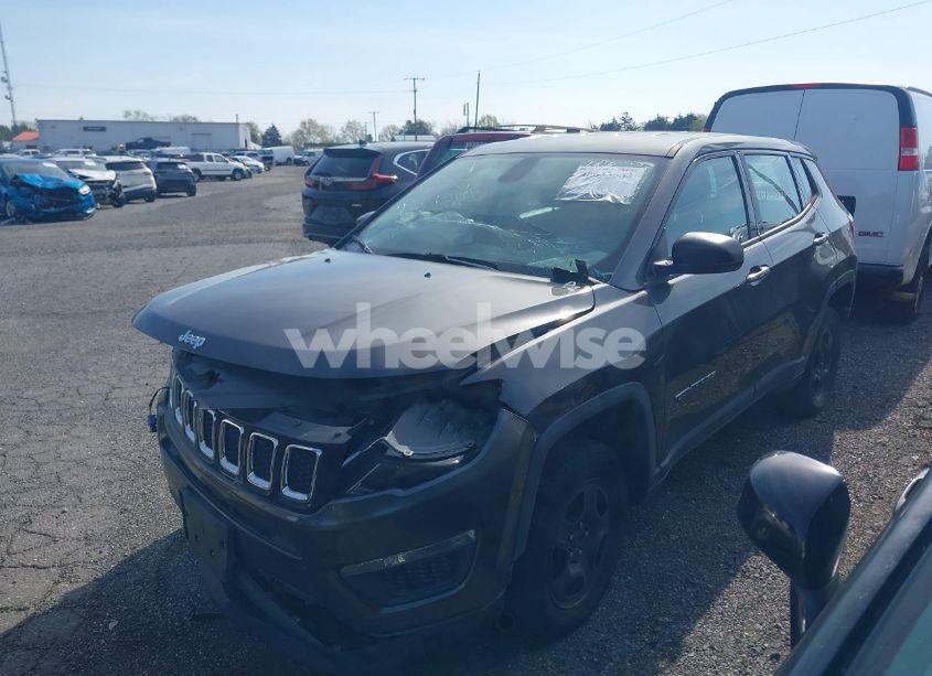 Photo 2 of 2018 Jeep Compass SPORT 4X4 (VIN 3C4NJDAB7JT481279)