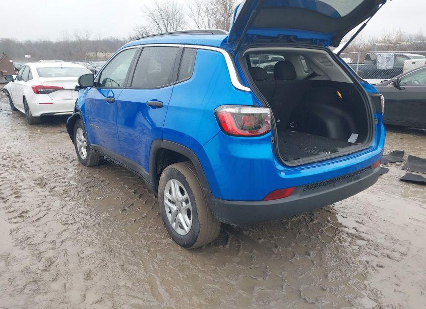 Photo 3 of 2021 Jeep Compass SPORT 4X4 (VIN 3C4NJDAB7MT509912)