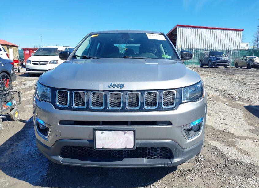 Photo 12 of 2018 Jeep Compass SPORT 4X4 (VIN 3C4NJDAB8JT191603)