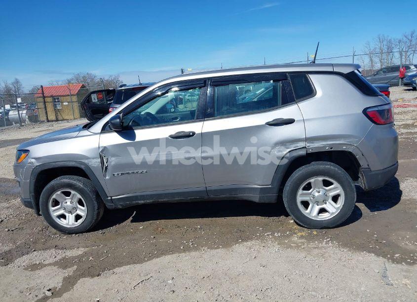 Photo 14 of 2018 Jeep Compass SPORT 4X4 (VIN 3C4NJDAB8JT191603)
