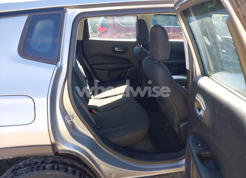 Photo 8 of 2018 Jeep Compass SPORT 4X4 (VIN 3C4NJDAB8JT191603)