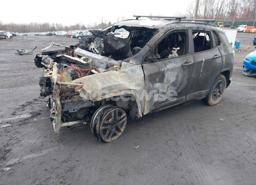 Photo 2 of 2018 Jeep Compass SPORT 4X4 (VIN 3C4NJDAB8JT315496)