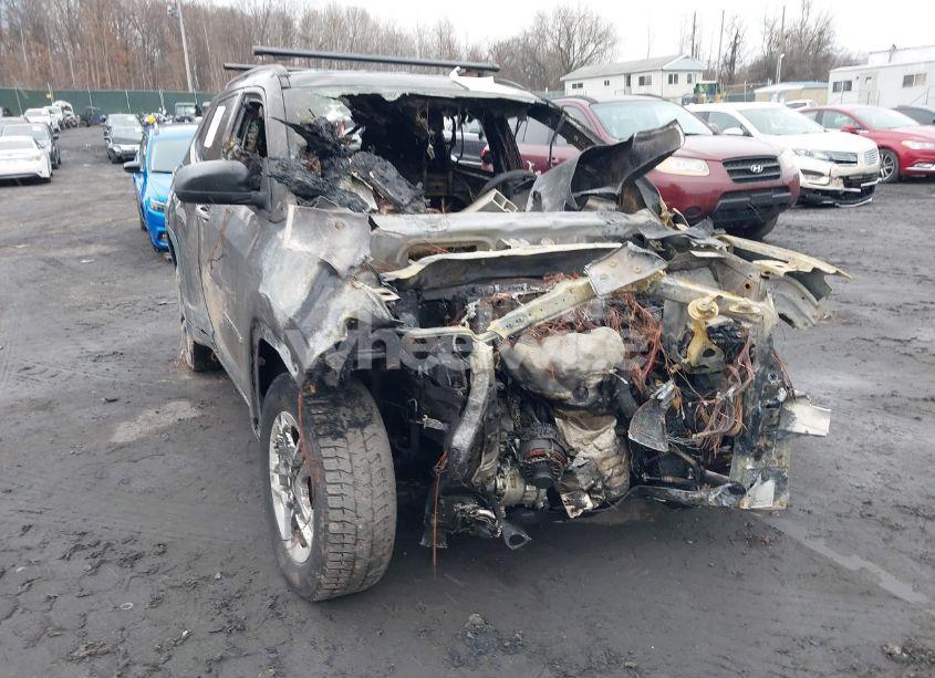 Photo 6 of 2018 Jeep Compass SPORT 4X4 (VIN 3C4NJDAB8JT315496)