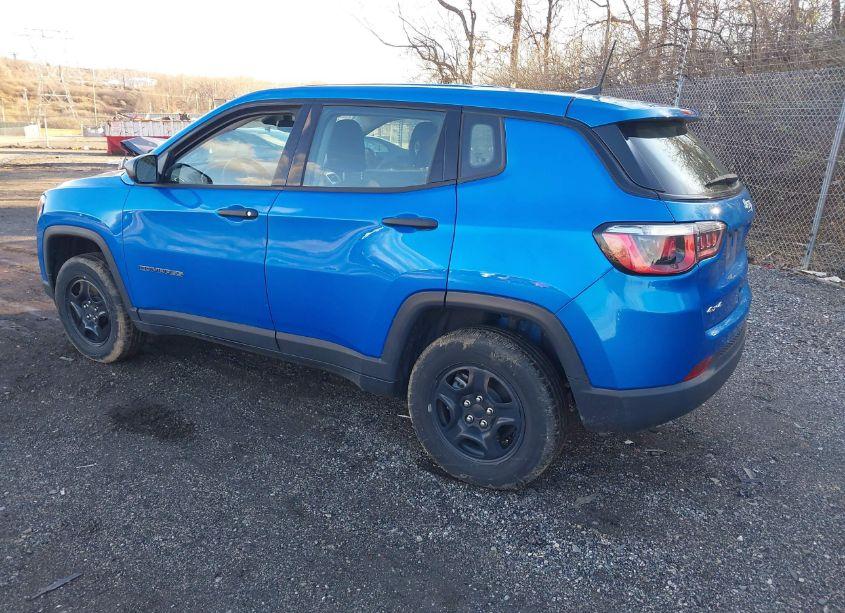 Photo 3 of 2019 Jeep Compass SPORT 4X4 (VIN 3C4NJDAB9KT846997)