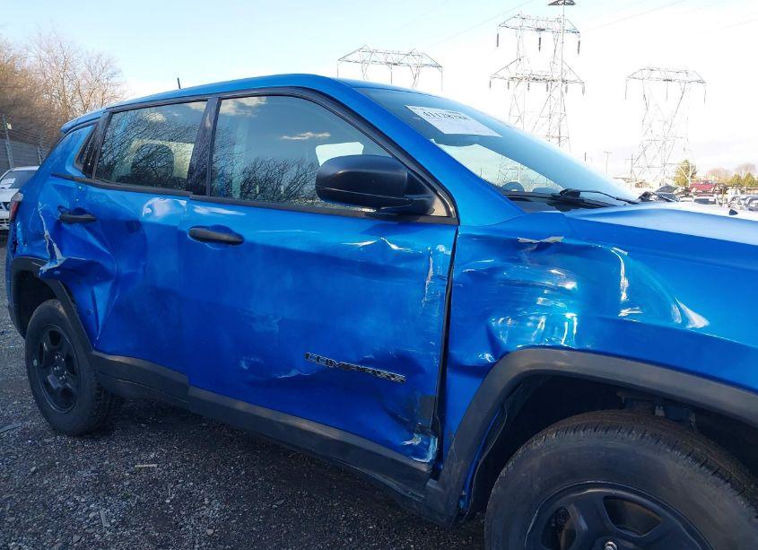 Photo 6 of 2019 Jeep Compass SPORT 4X4 (VIN 3C4NJDAB9KT846997)