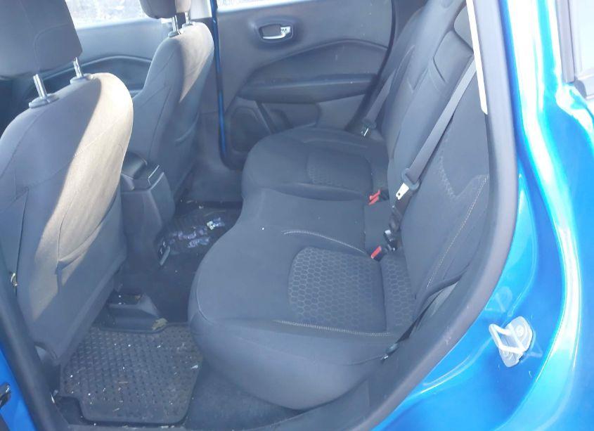 Photo 8 of 2019 Jeep Compass SPORT 4X4 (VIN 3C4NJDAB9KT846997)