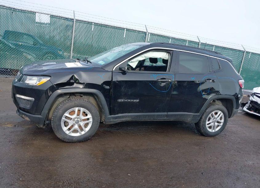 Photo 14 of 2020 Jeep Compass SPORT 4X4 (VIN 3C4NJDAB9LT161755)