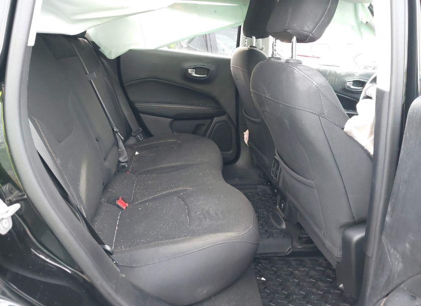 Photo 8 of 2020 Jeep Compass SPORT 4X4 (VIN 3C4NJDAB9LT161755)