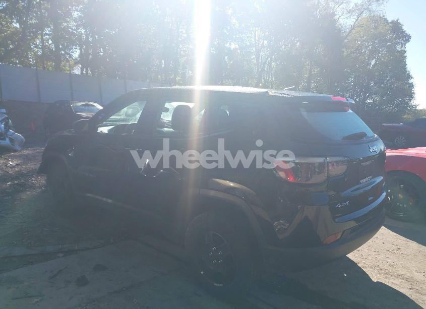 Photo 3 of 2021 Jeep Compass SPORT 4X4 (VIN 3C4NJDAB9MT591500)