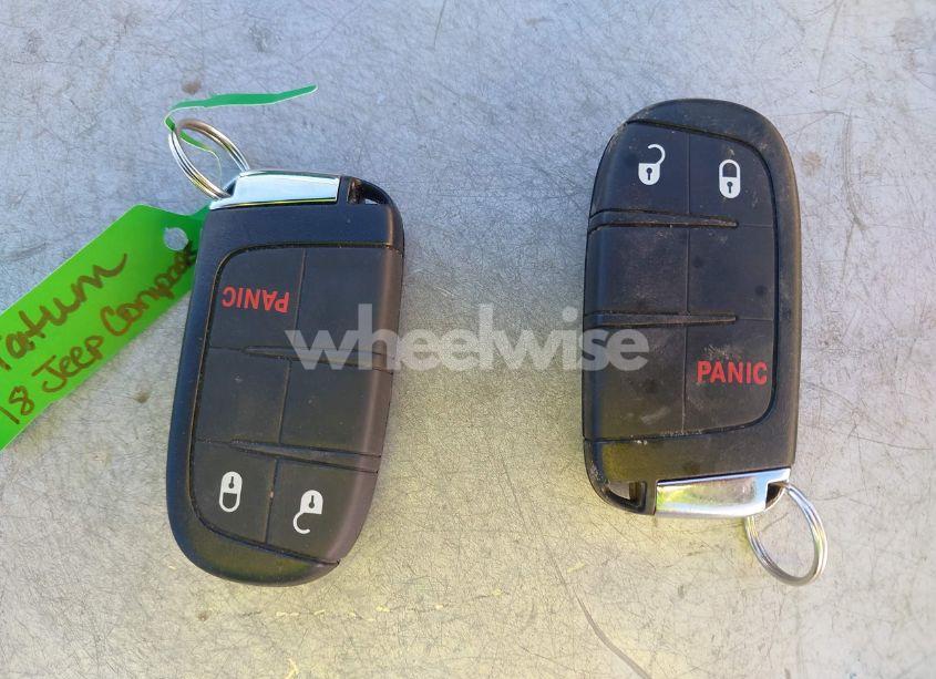 Photo 11 of 2018 Jeep Compass SPORT 4X4 (VIN 3C4NJDABXJT169411)