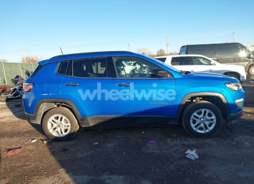 Photo 14 of 2018 Jeep Compass SPORT 4X4 (VIN 3C4NJDABXJT169411)