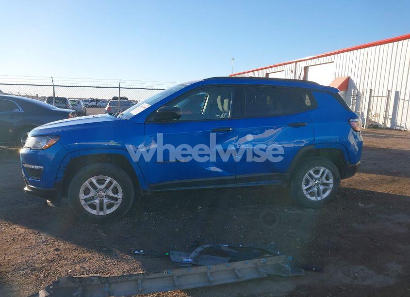 Photo 15 of 2018 Jeep Compass SPORT 4X4 (VIN 3C4NJDABXJT169411)