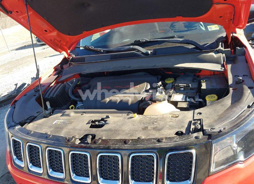 Photo 10 of 2018 Jeep Compass SPORT 4X4 (VIN 3C4NJDABXJT213536)