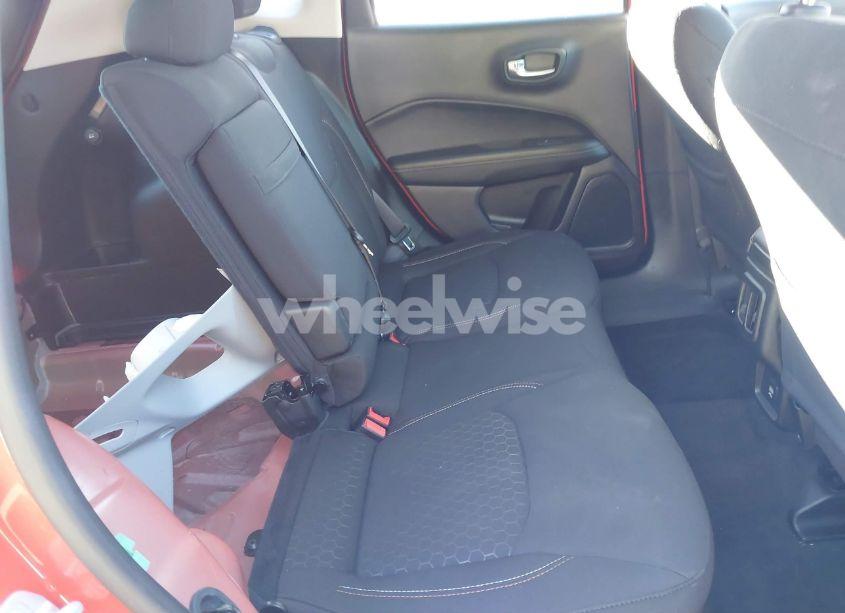 Photo 8 of 2018 Jeep Compass SPORT 4X4 (VIN 3C4NJDABXJT213536)