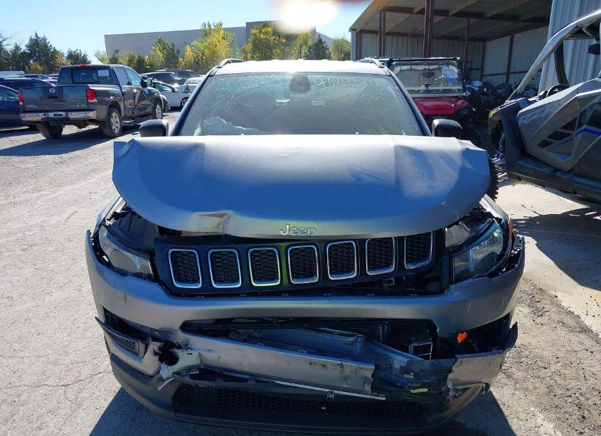 Photo 12 of 2020 Jeep Compass SPORT 4X4 (VIN 3C4NJDABXLT219467)
