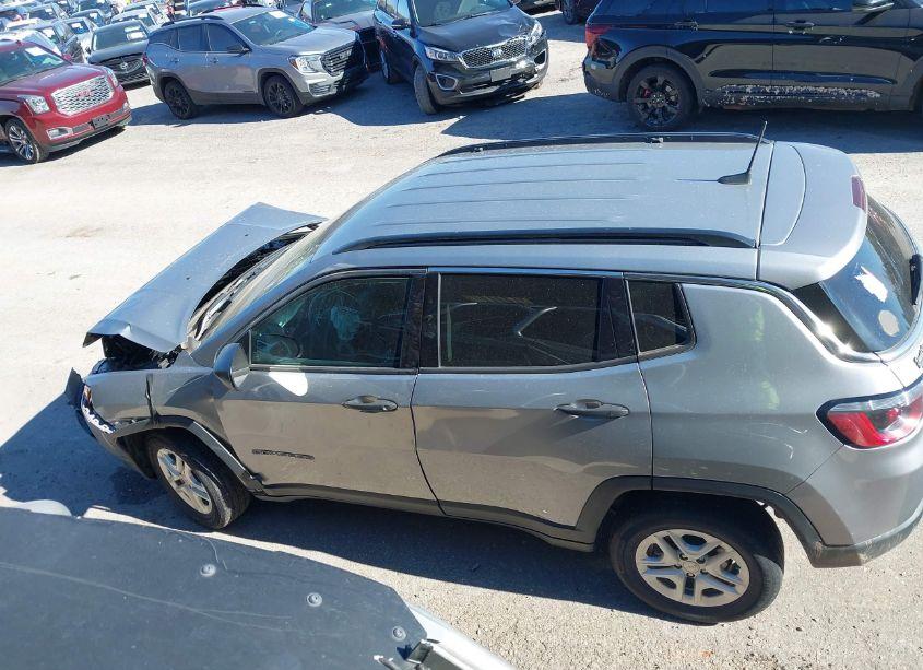 Photo 14 of 2020 Jeep Compass SPORT 4X4 (VIN 3C4NJDABXLT219467)