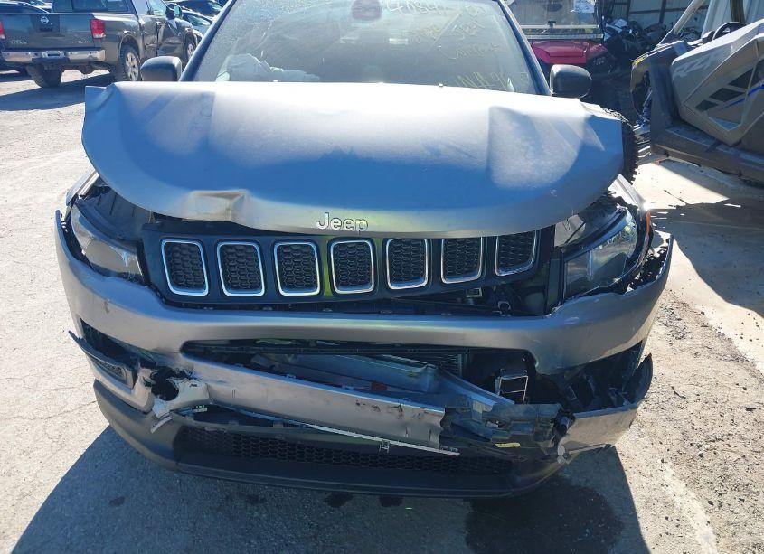 Photo 6 of 2020 Jeep Compass SPORT 4X4 (VIN 3C4NJDABXLT219467)