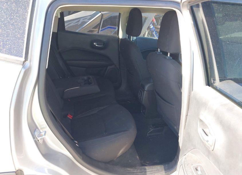 Photo 8 of 2020 Jeep Compass SPORT 4X4 (VIN 3C4NJDABXLT219467)