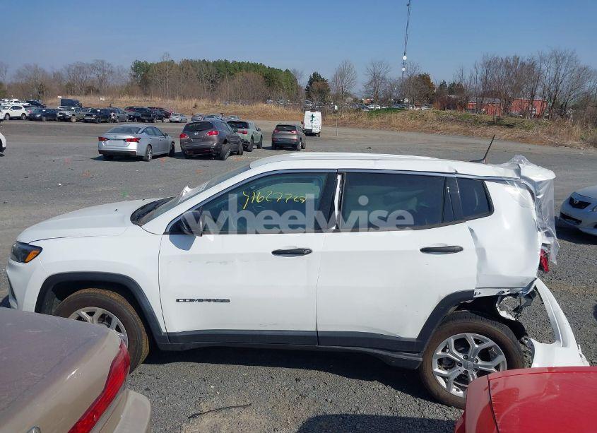 Photo 14 of 2024 Jeep Compass SPORT 4X4 (VIN 3C4NJDAN4RT108867)