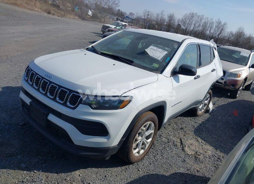 Photo 2 of 2024 Jeep Compass SPORT 4X4 (VIN 3C4NJDAN4RT108867)