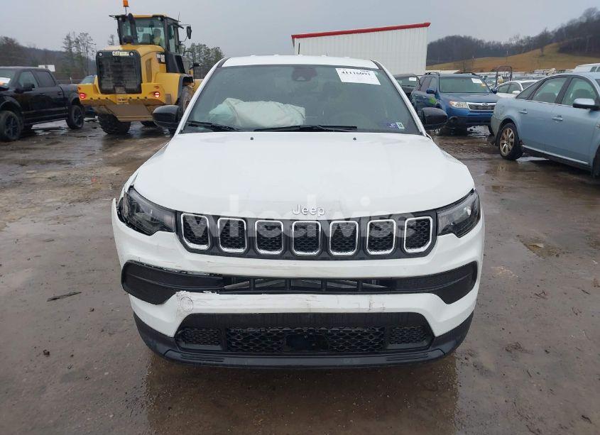 Photo 12 of 2024 Jeep Compass SPORT 4X4 (VIN 3C4NJDAN4RT581510)