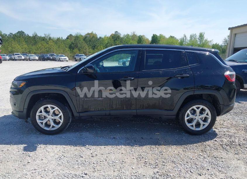 Photo 14 of 2024 Jeep Compass SPORT 4X4 (VIN 3C4NJDAN5RT146771)