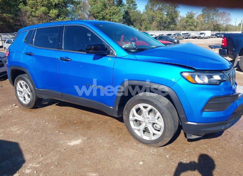 2024 Jeep Compass SPORT 4X4 (VIN 3C4NJDAN7RT139515) main photo