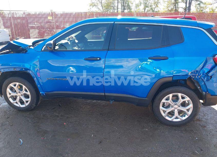 Photo 17 of 2024 Jeep Compass SPORT 4X4 (VIN 3C4NJDAN7RT139515)
