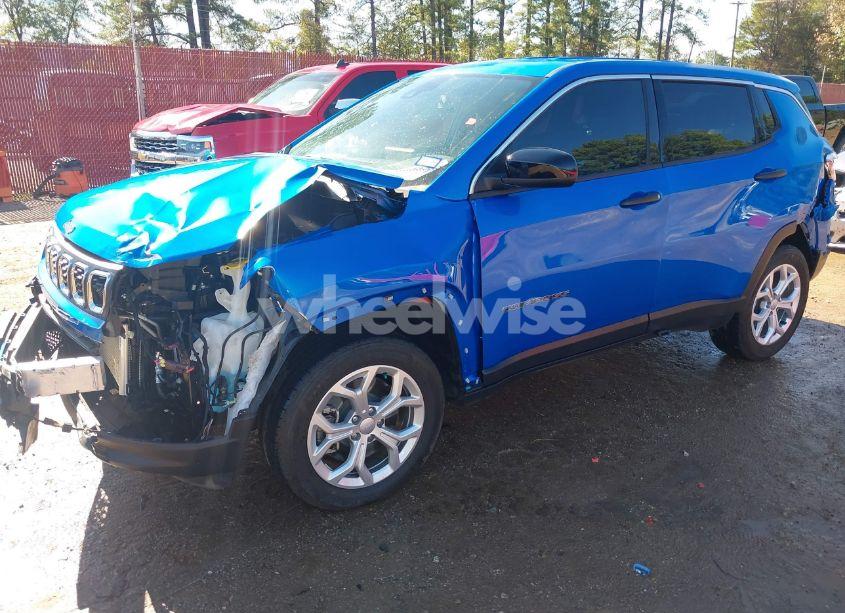 Photo 2 of 2024 Jeep Compass SPORT 4X4 (VIN 3C4NJDAN7RT139515)