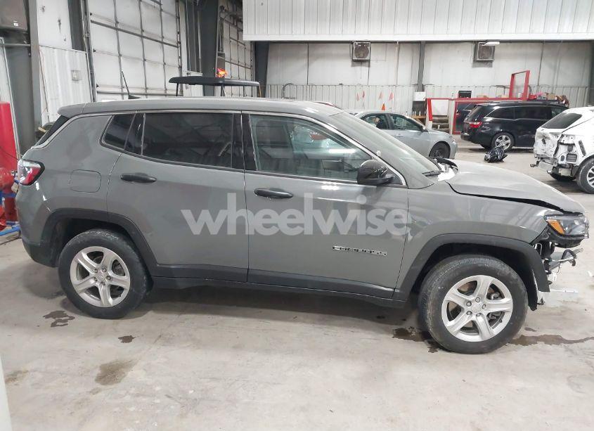 Photo 13 of 2024 Jeep Compass SPORT 4X4 (VIN 3C4NJDAN8RT580067)