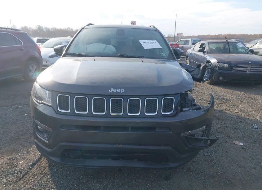 Photo 12 of 2017 Jeep New COMPASS LATITUDE 4X4 (VIN 3C4NJDBB0HT665469)