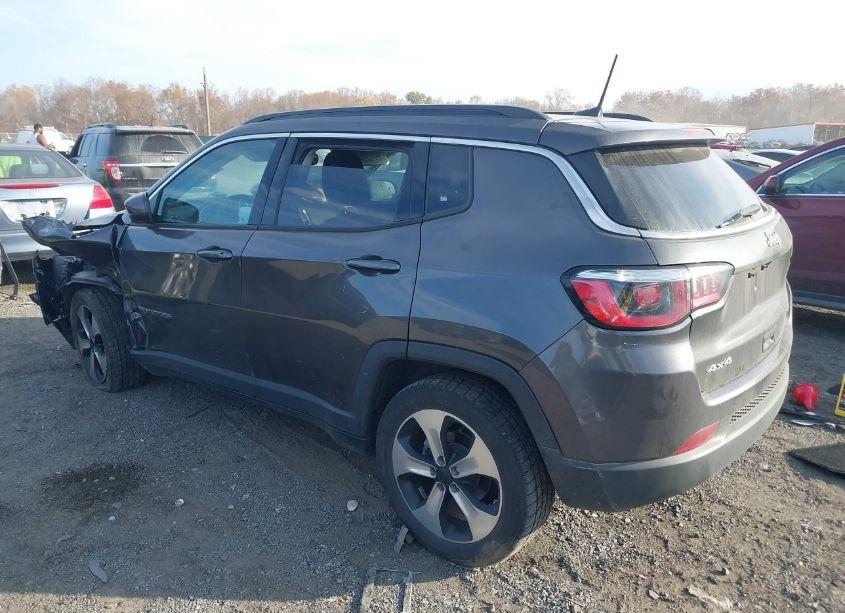 Photo 3 of 2017 Jeep New COMPASS LATITUDE 4X4 (VIN 3C4NJDBB0HT665469)
