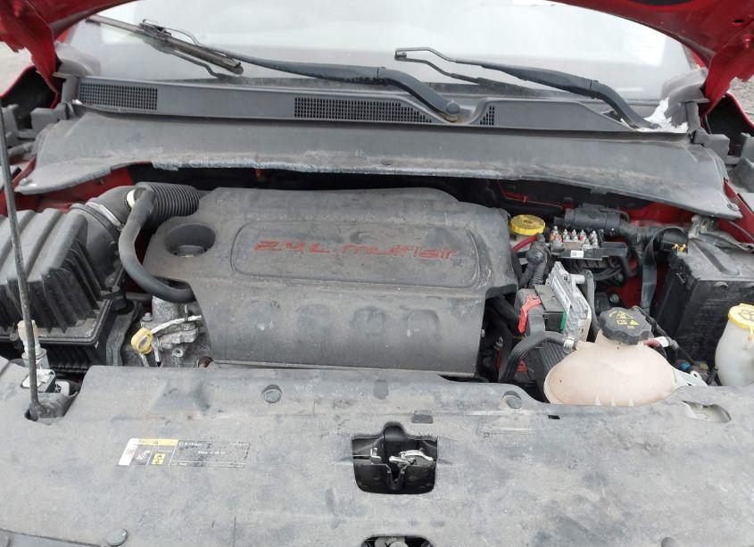 Photo 10 of 2018 Jeep Compass LATITUDE 4X4 (VIN 3C4NJDBB0JT191142)