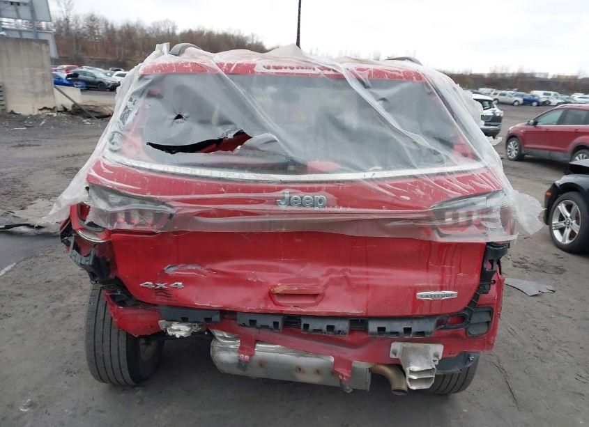 Photo 16 of 2018 Jeep Compass LATITUDE 4X4 (VIN 3C4NJDBB0JT191142)