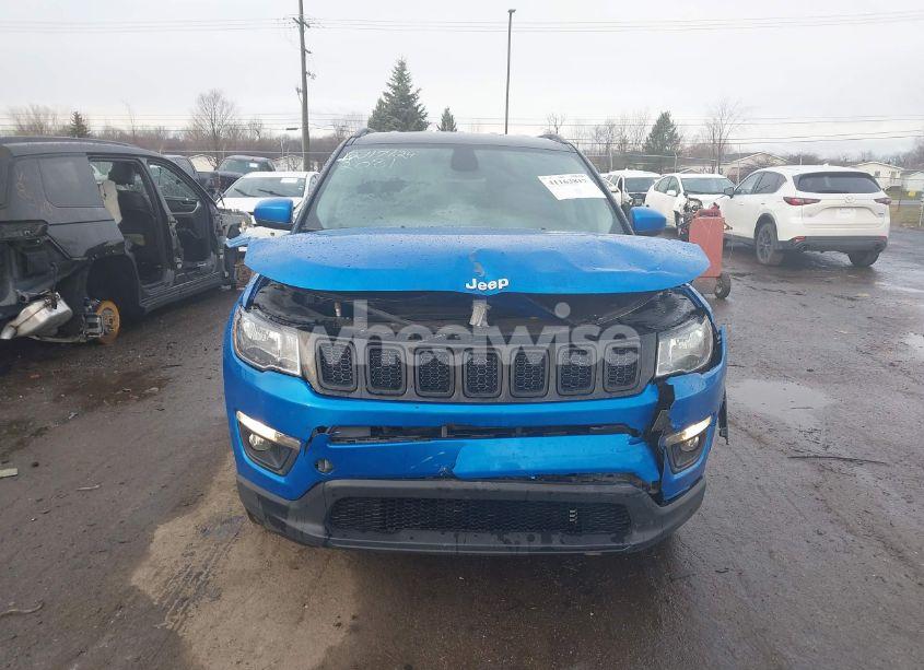 Photo 12 of 2018 Jeep Compass LATITUDE 4X4 (VIN 3C4NJDBB0JT192081)