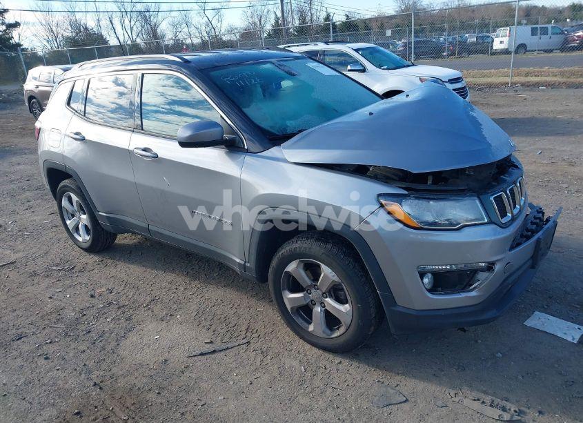 2018 Jeep Compass LATITUDE 4X4 (VIN 3C4NJDBB0JT238489) main photo